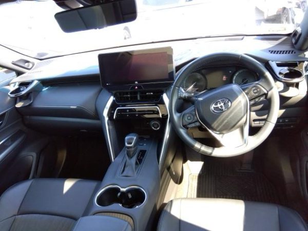 TOYOTA HARRIER PEARL - Image 12