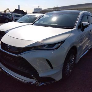 TOYOTA HARRIER PEARL