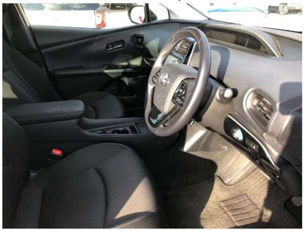 𝗧𝗢𝗬𝗢𝗧𝗔 PRIUS HYBRID - Image 7